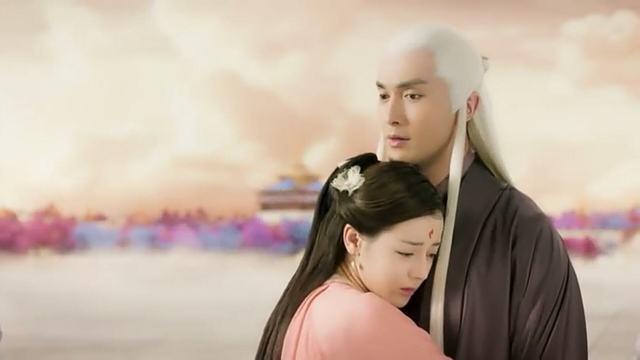 如何看待漫展越来越多的大尺度cosplay？