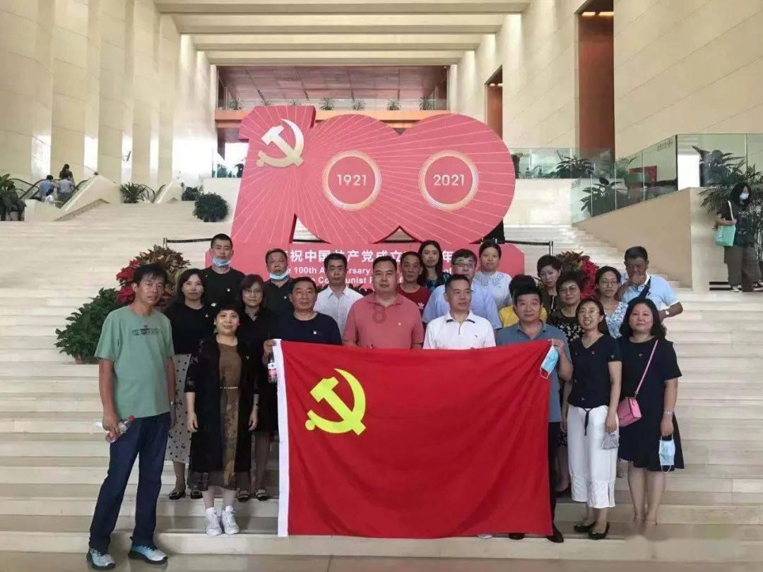 鸡皮肤怎么办呢？游戏画面