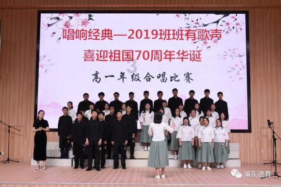 内蒙古呼和浩特:发布暴雪蓝色预警,全区大部地区出现降雪