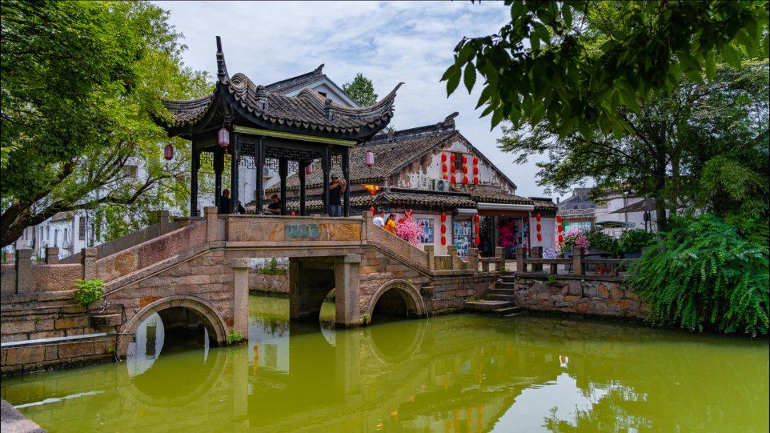 升空的泡泡2