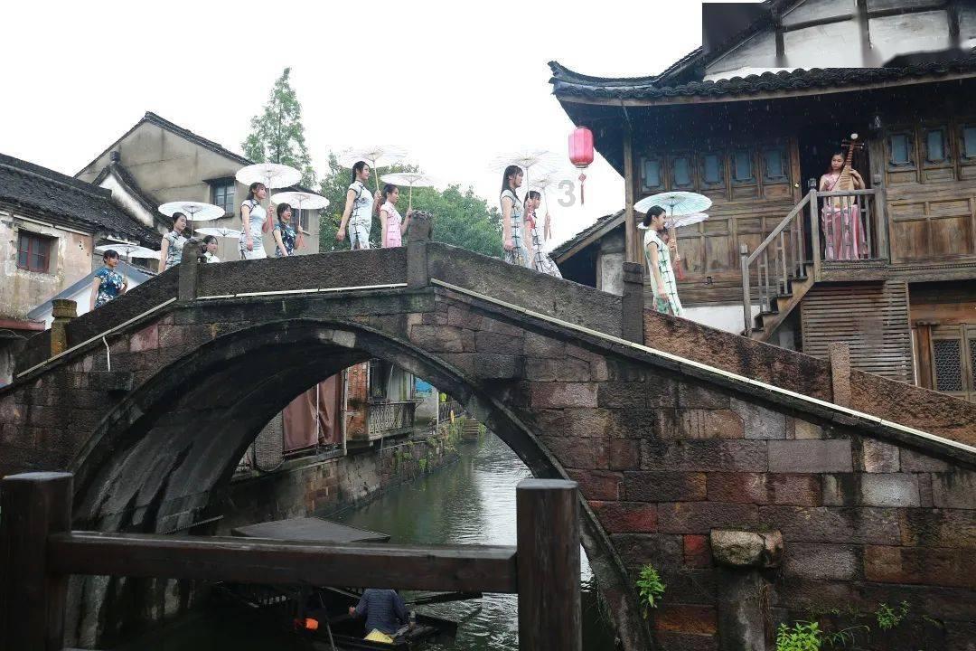 超黄金铠甲